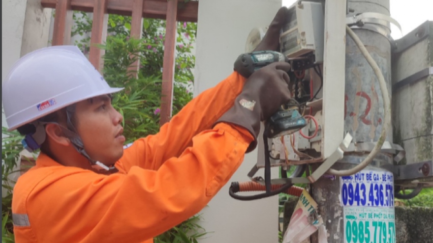 Sản lượng điện thương phẩm 9 tháng của EVNNPC tăng 3,08%