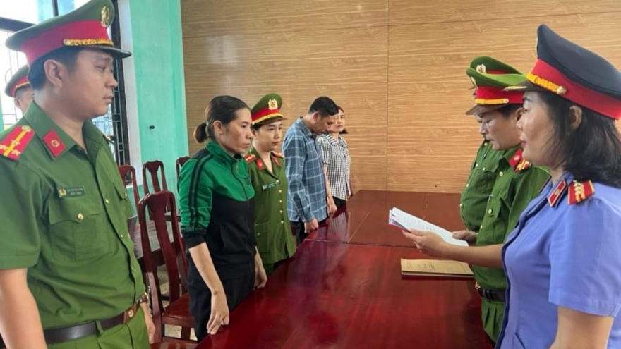 Khởi tố kế toán xã tham ô tài sản