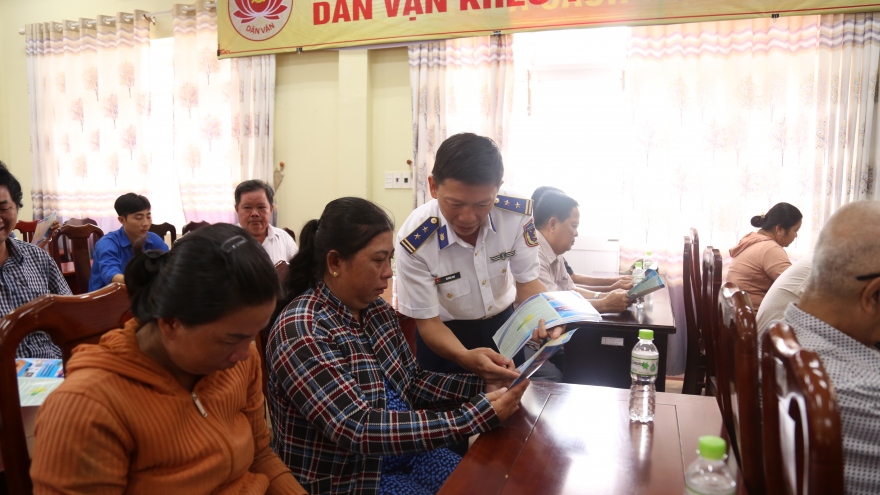 Vùng Cảnh sát biển 4 tăng cường các biện pháp chống khai thác IUU