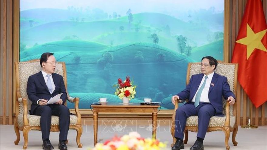 Thủ tướng Phạm Minh Chính tiếp Tổng giám đốc tài chính Tập đoàn Samsung