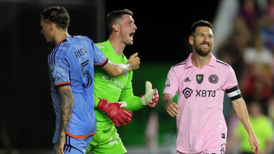 Messi và Inter Miami nhận cái kết “đắng lòng” sau lễ vinh danh Quả bóng Vàng