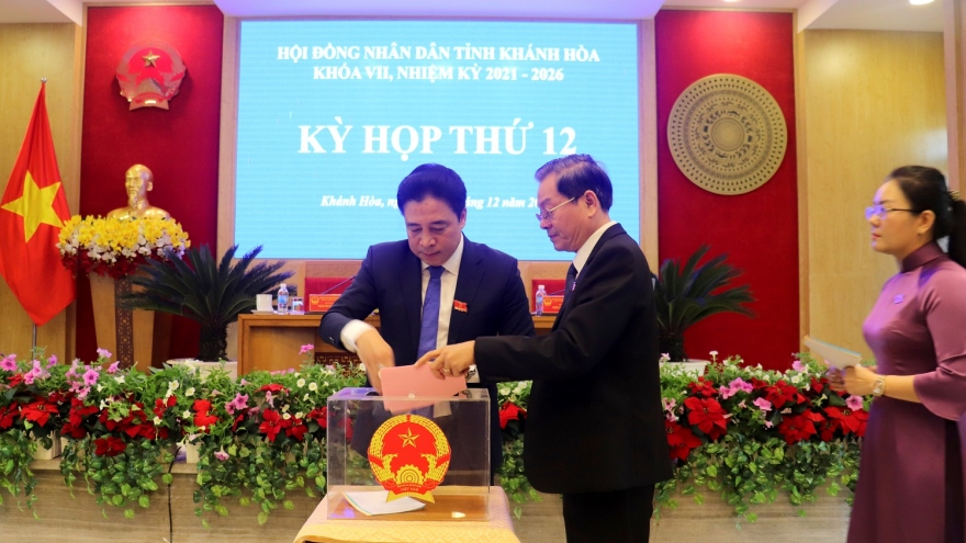 Khánh Hòa dẫn đầu tăng trưởng khu vực miền Trung