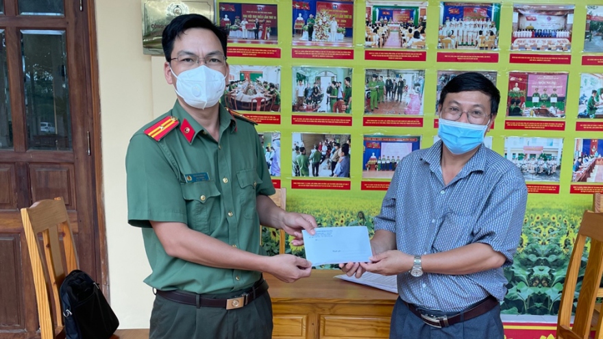 Nhiều người dân Bình Phước dính "bẫy" lừa đảo trên không gian mạng