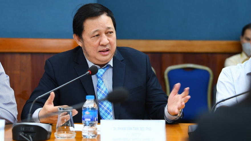 Quản lý theo dõi bệnh nhân sau ghép tạng bằng ứng dụng điện thoại