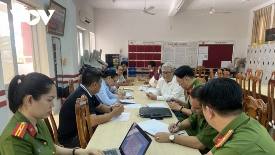 Tiếp tục điều tra vụ 600 học sinh ngộ độc thực phẩm tại trường iSchool Nha Trang