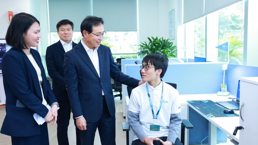 Triển khai chương trình Samsung STEM Membership dành cho học sinh THPT