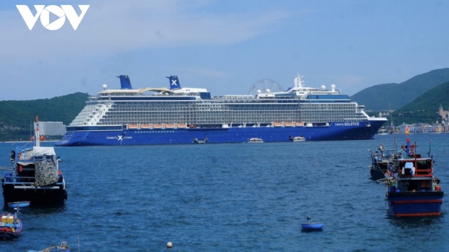 15.000 khách du lịch tàu biển sẽ đến Việt Nam đầu xuân Giáp Thìn