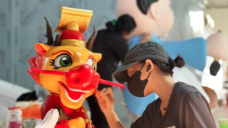Dragon figurines created to welcome in Lunar New Year
