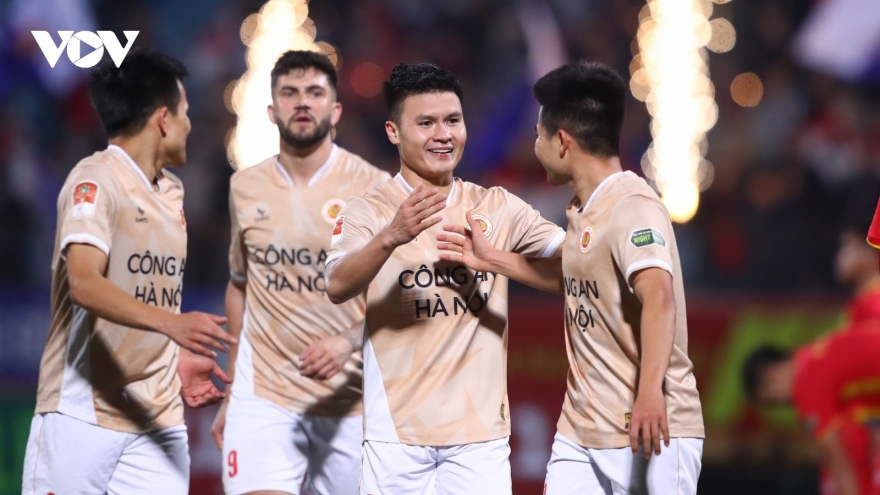 Bảng xếp hạng Vua phá lưới V-League: Quang Hải cạnh tranh cùng dàn ngoại binh