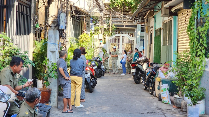 Cháy nhà lúc rạng sáng ở TP.HCM, 4 người chết