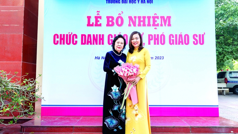 GS.TS.BS Trần Vân Khánh: Hạnh phúc khi trẻ sinh ra không mang bệnh di truyền