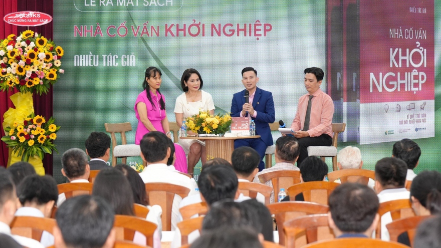 Ra mắt 2 cuốn sách truyền cảm hứng cho người trẻ khởi nghiệp