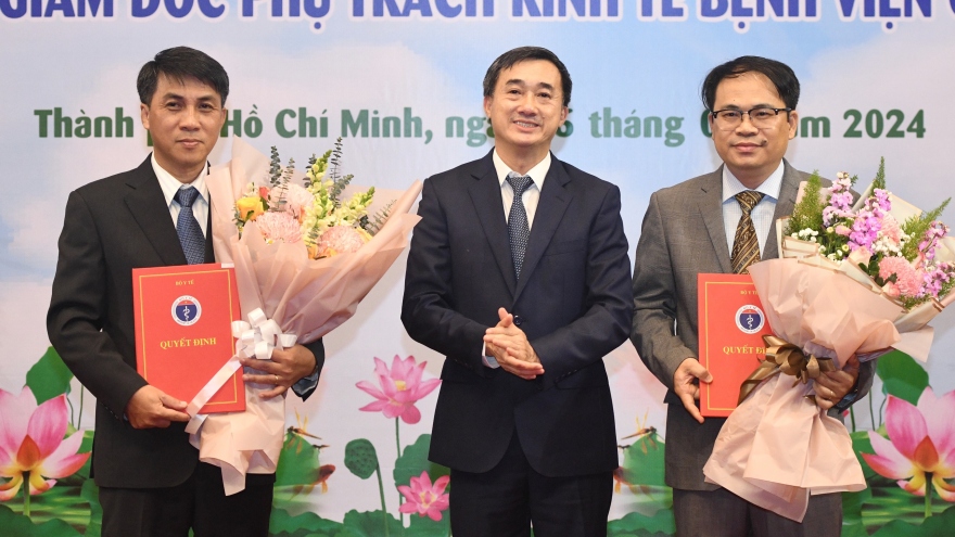 Bộ Y tế trao quyết định bổ nhiệm 2 Phó Giám đốc Bệnh viện Chợ Rẫy
