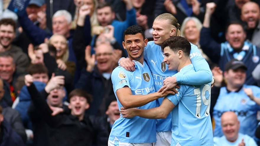 Kết quả Ngoại hạng Anh vòng 33: Man City thắng “bàn tay nhỏ” trước Luton