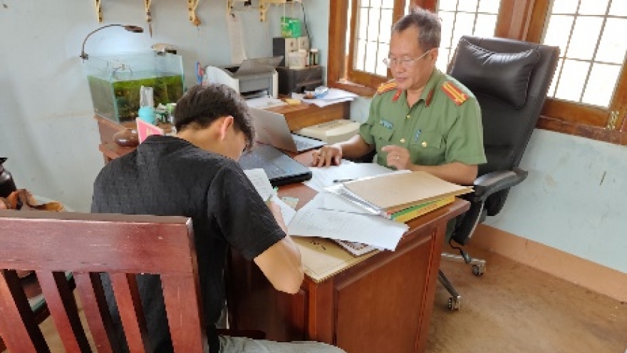 Xử lý Tiktoker đăng tin sai sự thật về cảnh sát giao thông