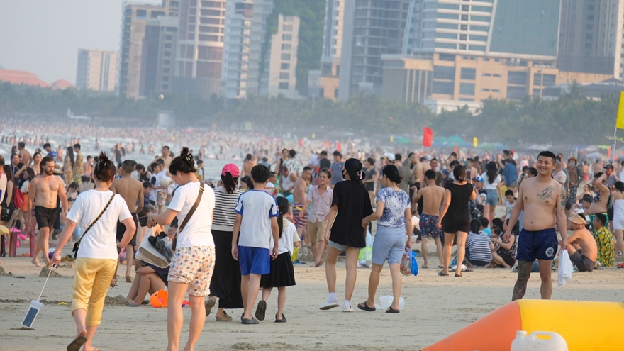 Đà Nẵng đón 336.000 lượt khách du lịch trong dịp nghỉ lễ 30/4 và 1/5