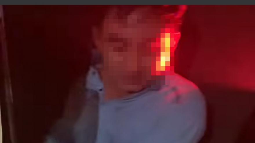 Làm rõ vụ giám đốc trung tâm xúc tiến nghi giao cấu với nam sinh 16 tuổi