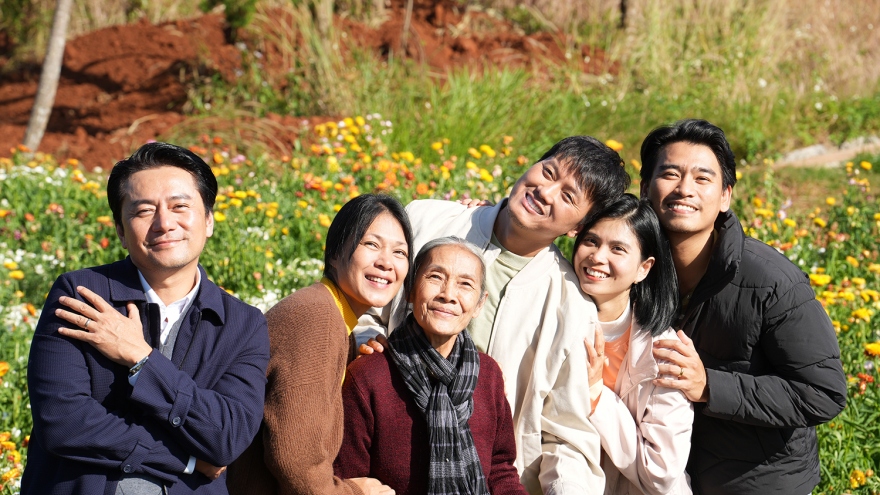 "Lật mặt 7" của Lý Hải cán mốc doanh thu 400 tỷ đồng