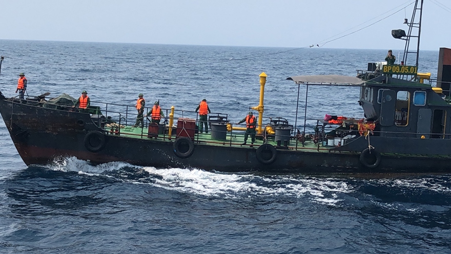 Khởi tố vụ án chìm sà lan làm 4 người chết, 5 người mất tích ở Quảng Ngãi