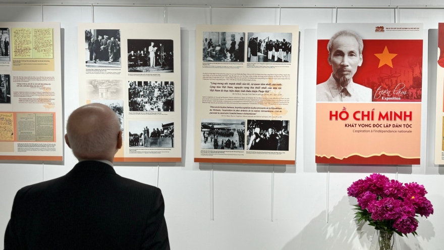 Tái hiện hành trình gian nan của Chủ tịch Hồ Chí Minh trên nước Pháp