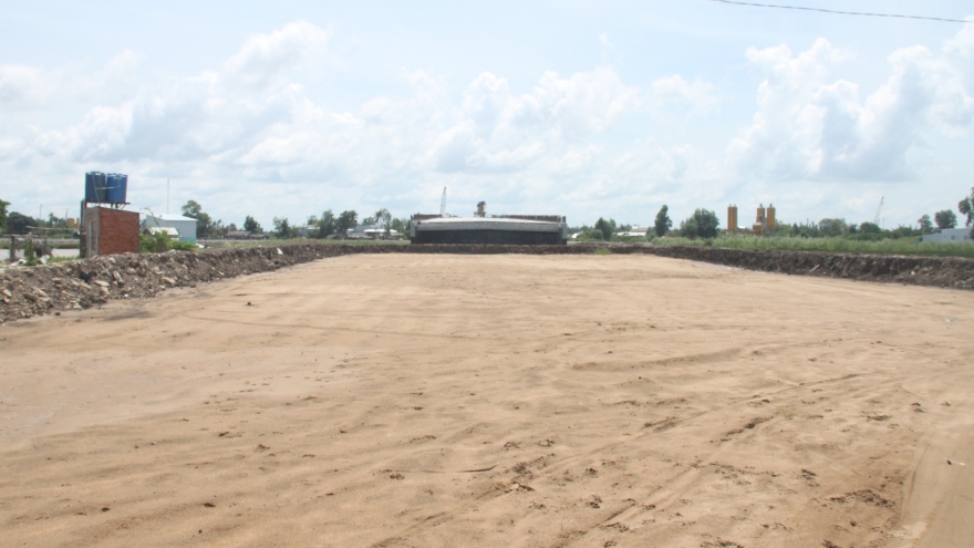 Sóc Trăng được giao thẩm quyền cấp phép khai thác cát biển phục vụ san lấp