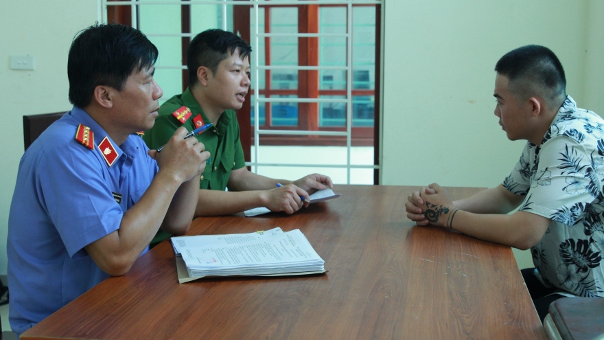 Bắt 12 đối tượng trộm cắp, tiêu thụ xe mô tô xuyên quốc gia