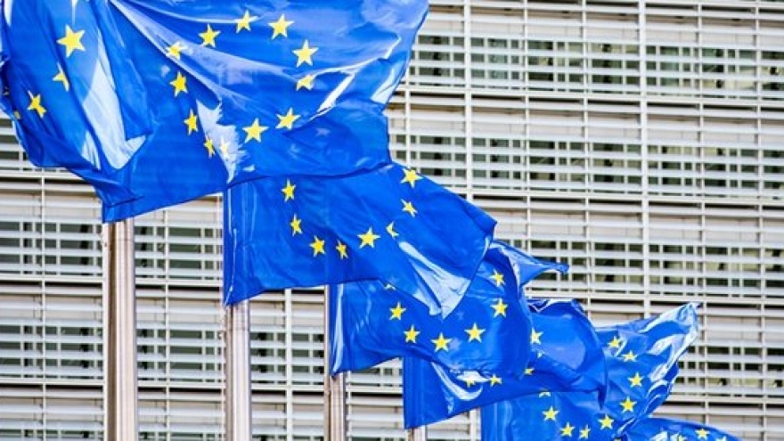Uỷ ban châu Âu cảnh báo trừng phạt 7 thành viên EU vì thâm hụt ngân sách cao