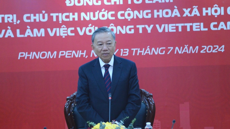 Chủ tịch nước Tô Lâm thăm và làm việc tại Công ty viễn thông Metfone