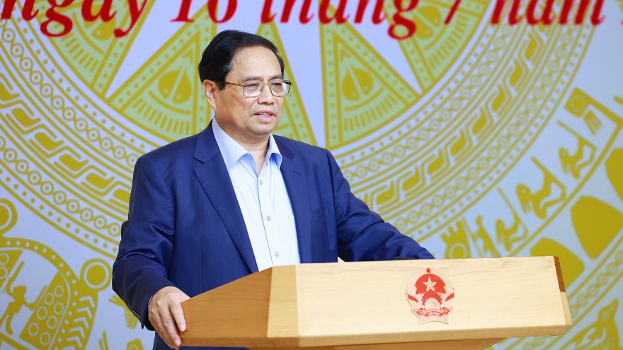 Thủ tướng phê bình các bộ, ngành, địa phương giải ngân vốn đầu tư công thấp