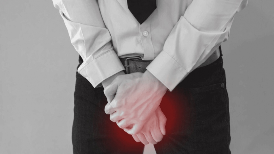 Biến chứng của túi thừa bàng quang ảnh hưởng thế nào đến "chuyện ấy"?