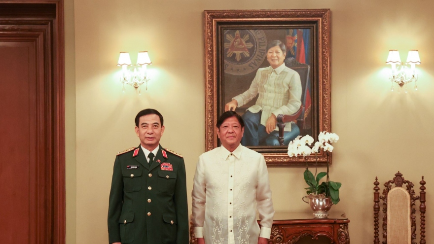 Đại tướng Phan Văn Giang chào xã giao Tổng thống Philippines