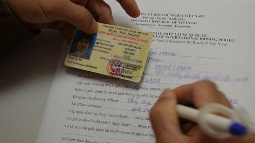 Cách làm lại bằng lái xe bị mất kể từ năm 2025