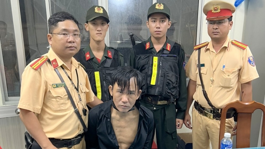 Đối tượng cướp taxi ở Cần Thơ dương tính ma túy, nghi ngáo đá