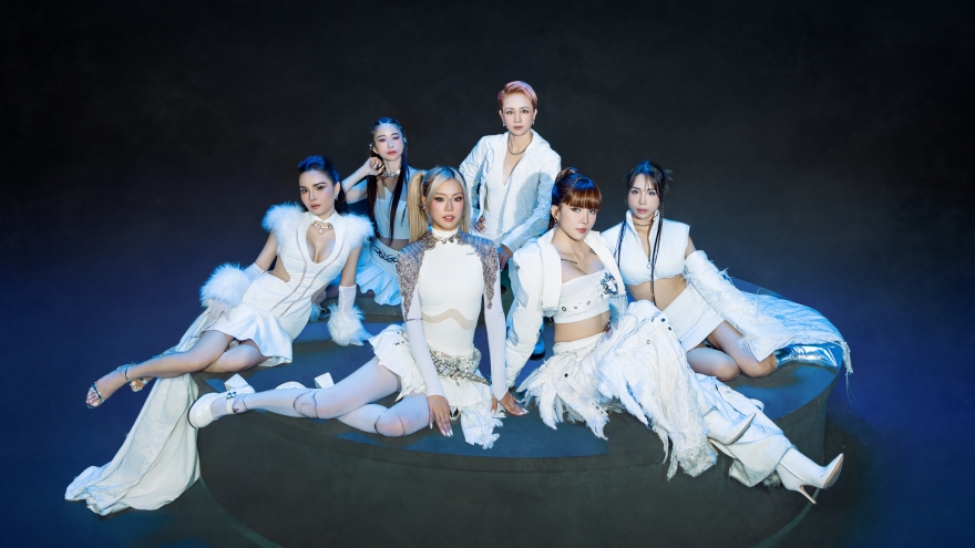 30 chị đẹp toả sáng trong MV ca khúc chủ đề - Ngôi sao giữa thiên hà