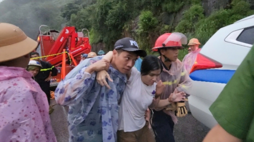 Vụ ô tô lao xuống vực đèo Bảo Lộc: Bắt khẩn cấp nữ lái xe là hung thủ giết người