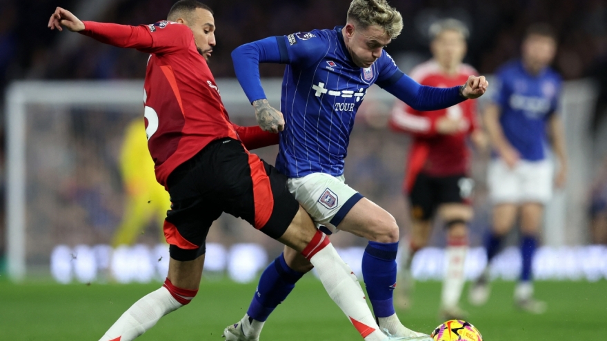 Kết quả vòng 12 Ngoại hạng Anh ngày 25/11: MU của HLV Ruben Amorim hòa Ipswich