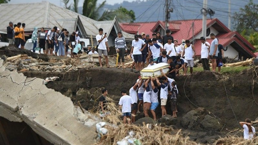 Philippines tuyên bố quốc tang để tưởng nhớ những nạn nhân của bão Trà Mi