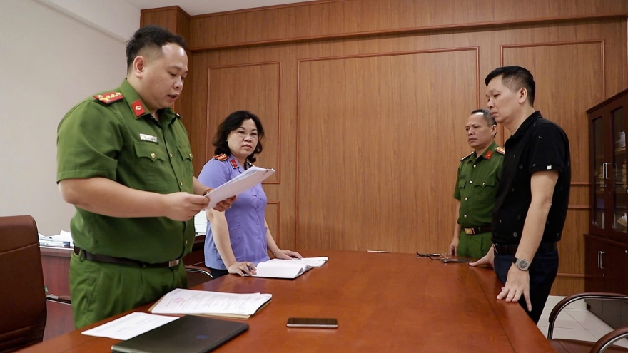 Triệt phá đường dây mua bán trái phép hóa đơn GTGT "trăm tỷ" tại công ty dầu khí