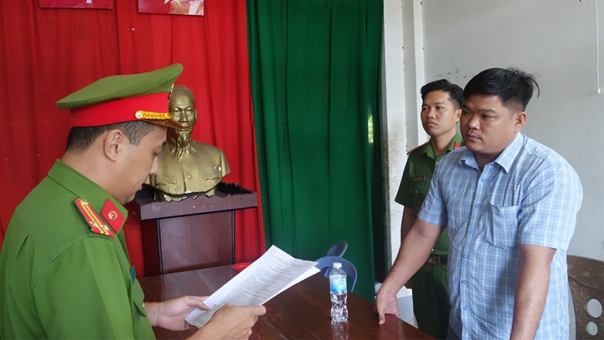 Bắt phó giám đốc công ty gây thất thoát gần 10 tỷ đồng