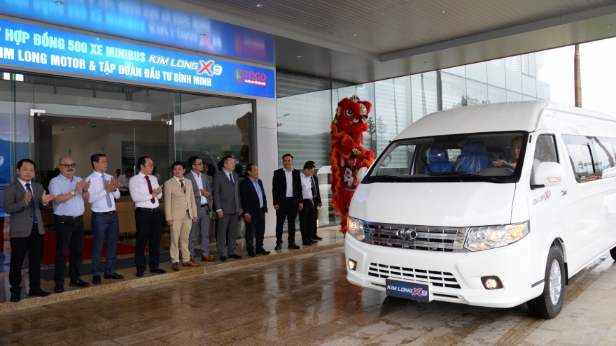 Kimlong Motor ký hợp đồng 500 Kimlong X9 với Tập đoàn Bình Minh