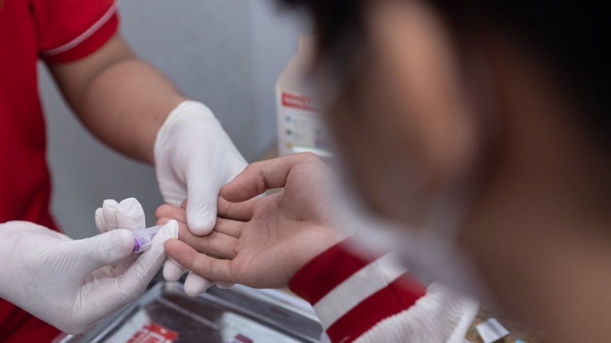 Sử dụng thuốc dạng tiêm dự phòng trước phơi nhiễm HIV ở Việt Nam có khả thi?