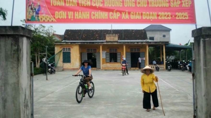 Chế độ cho cán bộ dôi dư do sáp nhập xã ở tỉnh Quảng Bình sẽ tăng gấp đôi