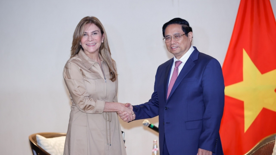 Thủ tướng Phạm Minh Chính tiếp Tổng Bí thư Đảng Cách mạng hiện đại Cộng hòa Dominicana