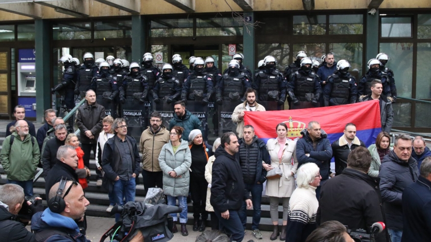 Căng thẳng chính trị ở Serbia gia tăng sau thảm kịch sập mái nhà ga Novi Sad