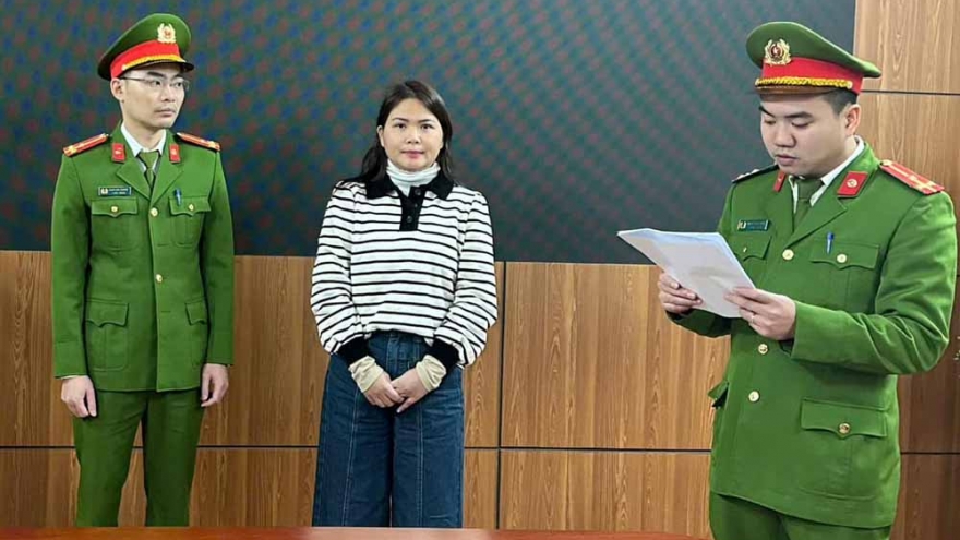 Bắt cựu nhân viên ngân hàng lừa đảo nhiều tỷ đồng