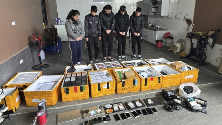 Lừa đảo bán điện thoại Iphone đời mới giá rẻ, chiếm đoạt gần 8 tỷ đồng