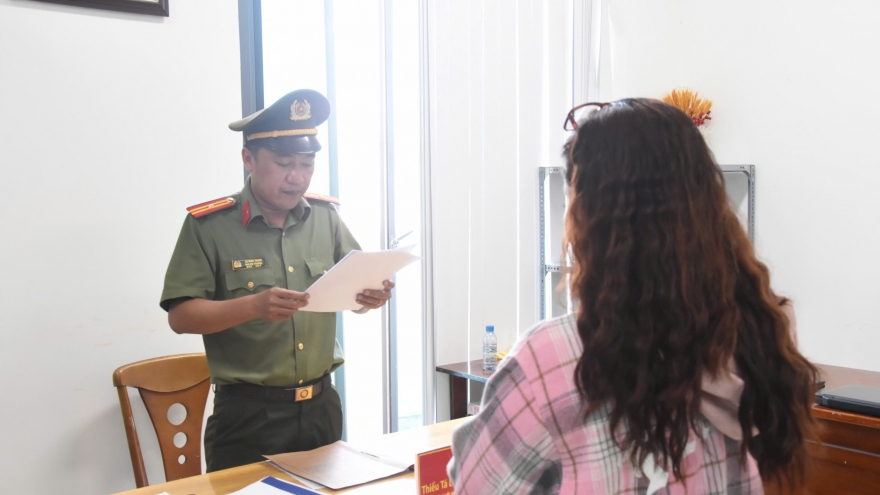 Phạt 7,5 triệu đồng vì chia sẻ thông tin sai sự thật xúc phạm lãnh đạo Đảng, Nhà nước