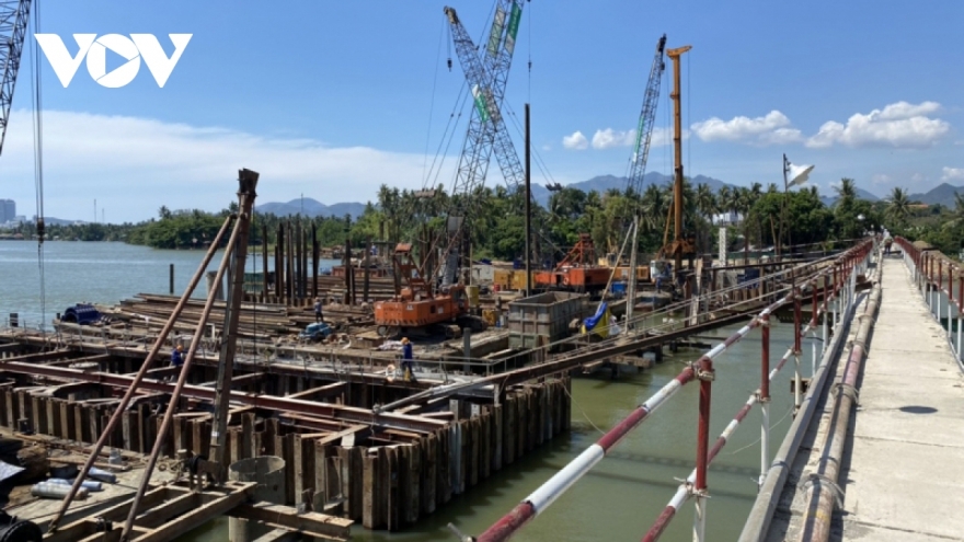 Nỗ lực tăng tốc giải ngân vốn đầu tư công nguồn vay nước ngoài