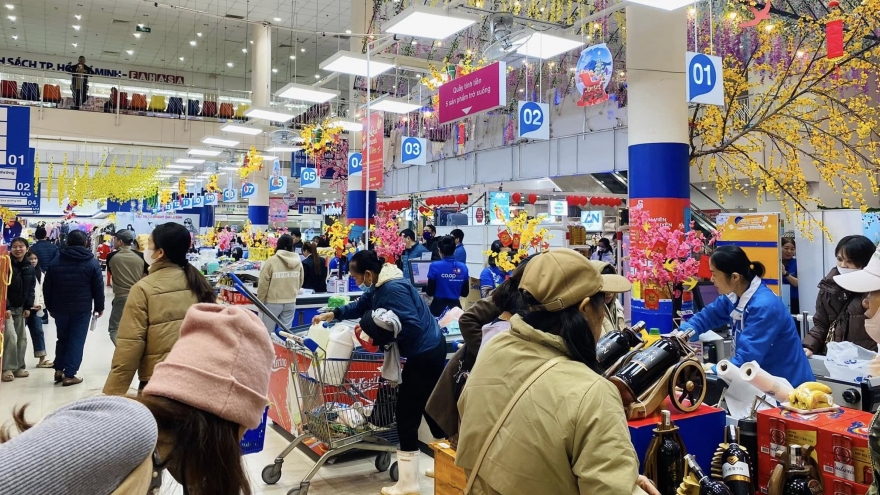 Hàng Tết giá chỉ từ 1.000 đồng tại Co.opmart, Co.opXtra