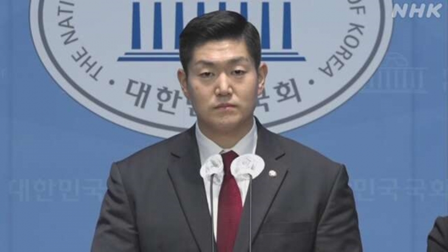 Khủng hoảng Hàn Quốc: Xuất hiện nhiều diễn biến mới bất lợi cho Tổng thống